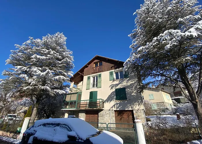 Villa Meyronnes 3 Chambres Vue Degagee Montagnes