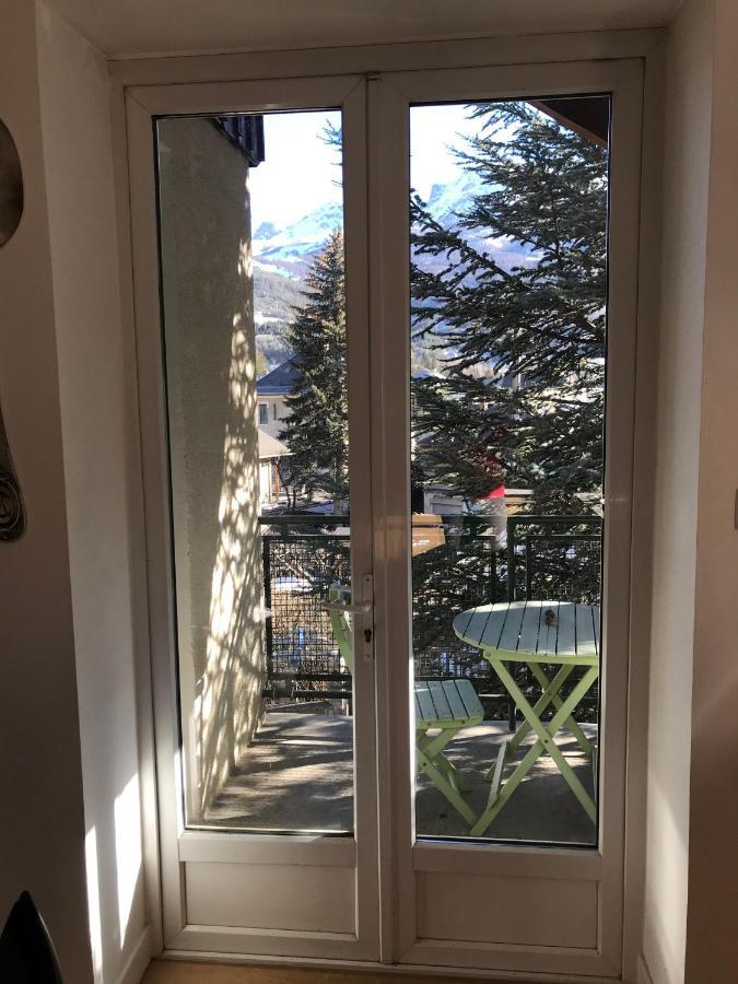 Meyronnes 3 Vue Degagee Montagnes
