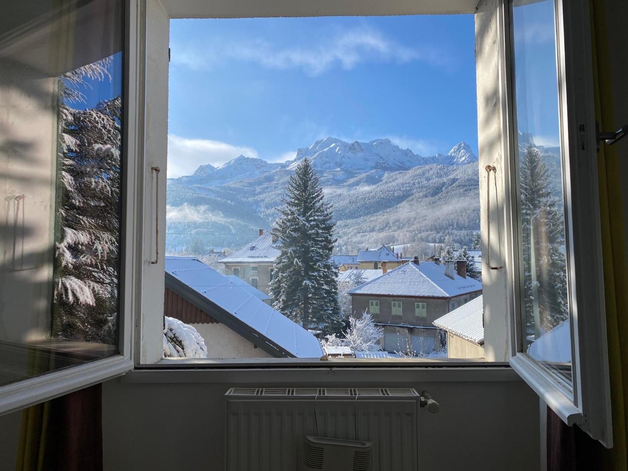 Apartment Meyronnes 3 Vue Degagee Montagnes